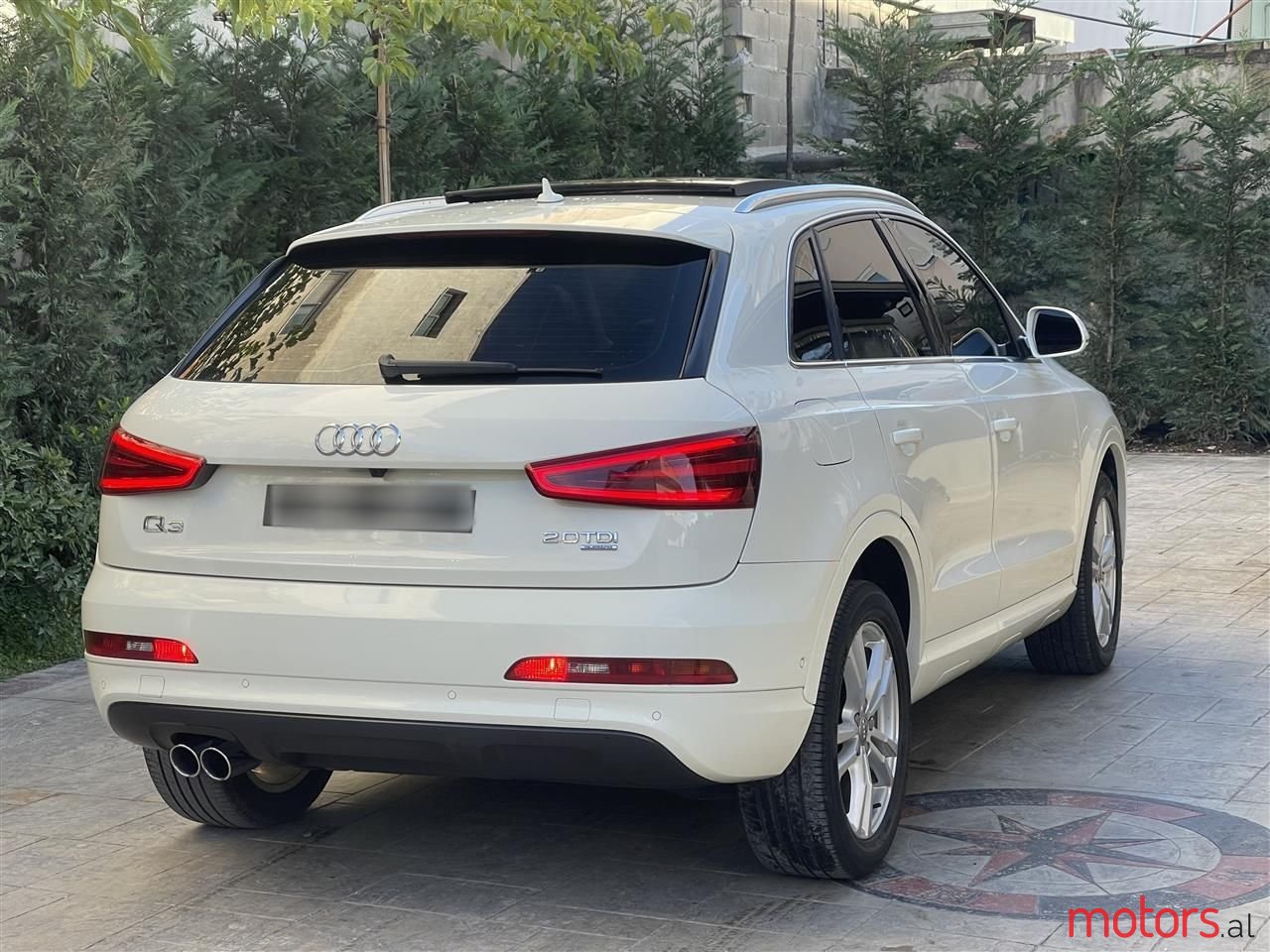 2013' Audi Q3 photo #5