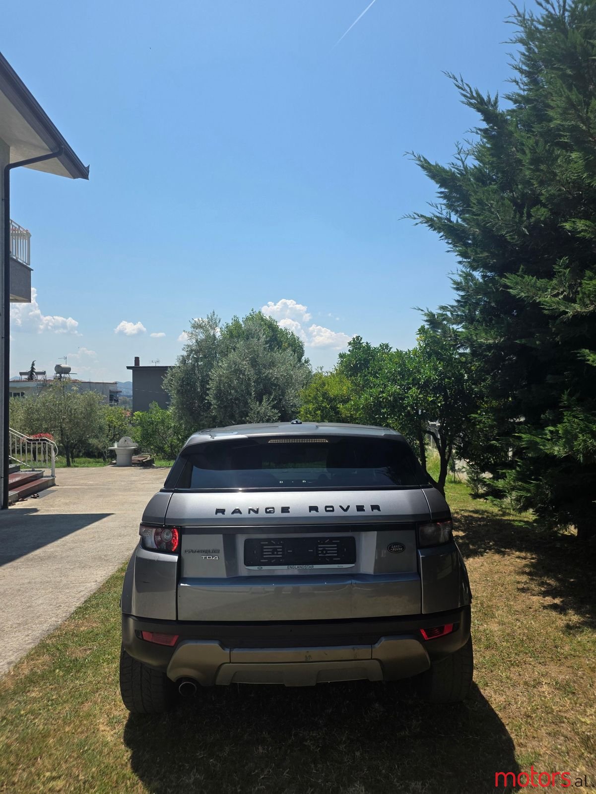 2014' Land Rover Range Rover Evoque photo #2