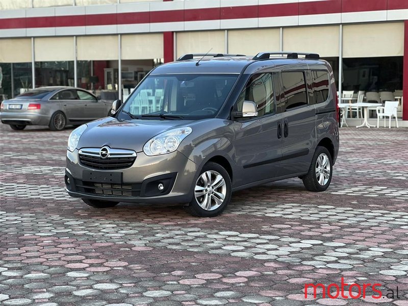 2012' Opel Combo photo #1