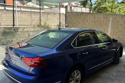 2016' Volkswagen Passat