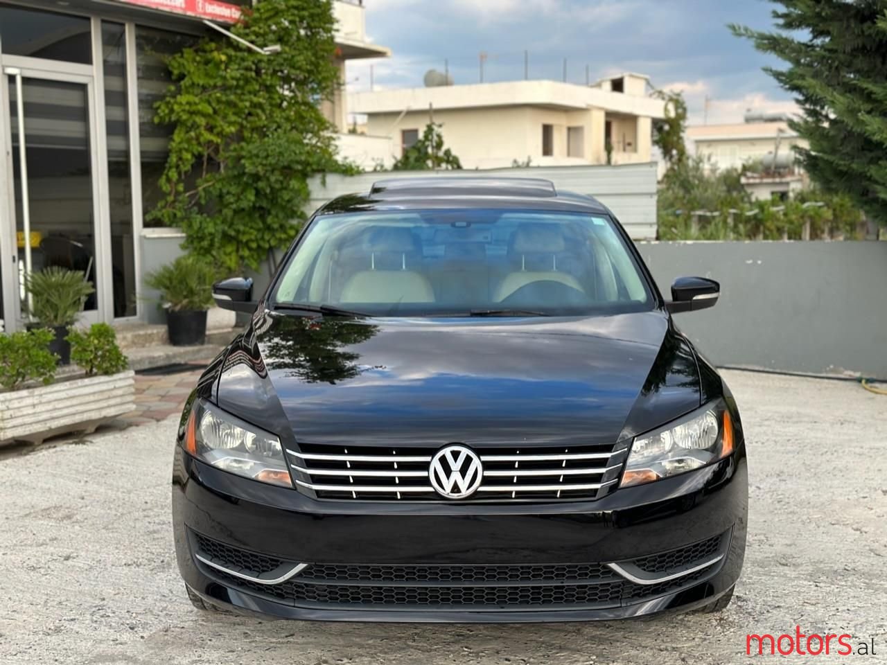 2013' Volkswagen Passat photo #2