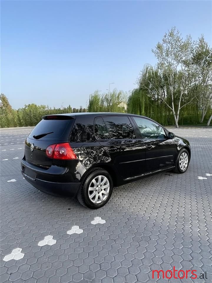 2006' Volkswagen Golf photo #6