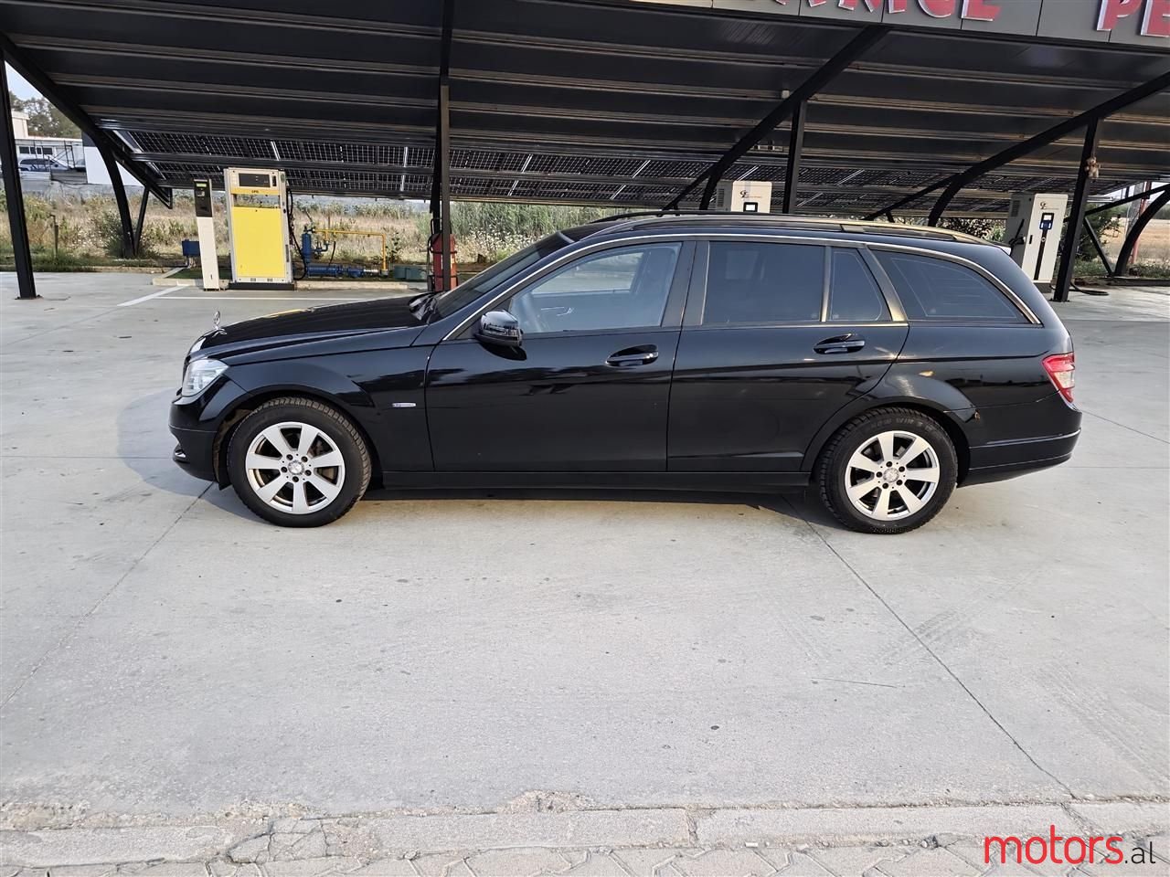 2009' Mercedes-Benz C 180 photo #2