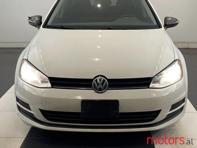 2016' Volkswagen Golf photo #4