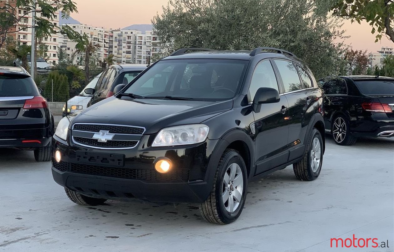2010' Chevrolet Captiva photo #1