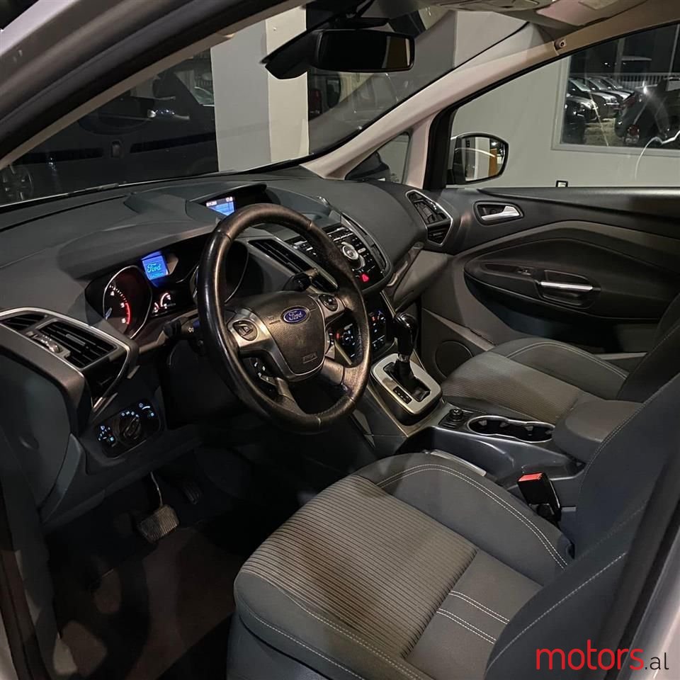 2012' Ford C-MAX photo #4