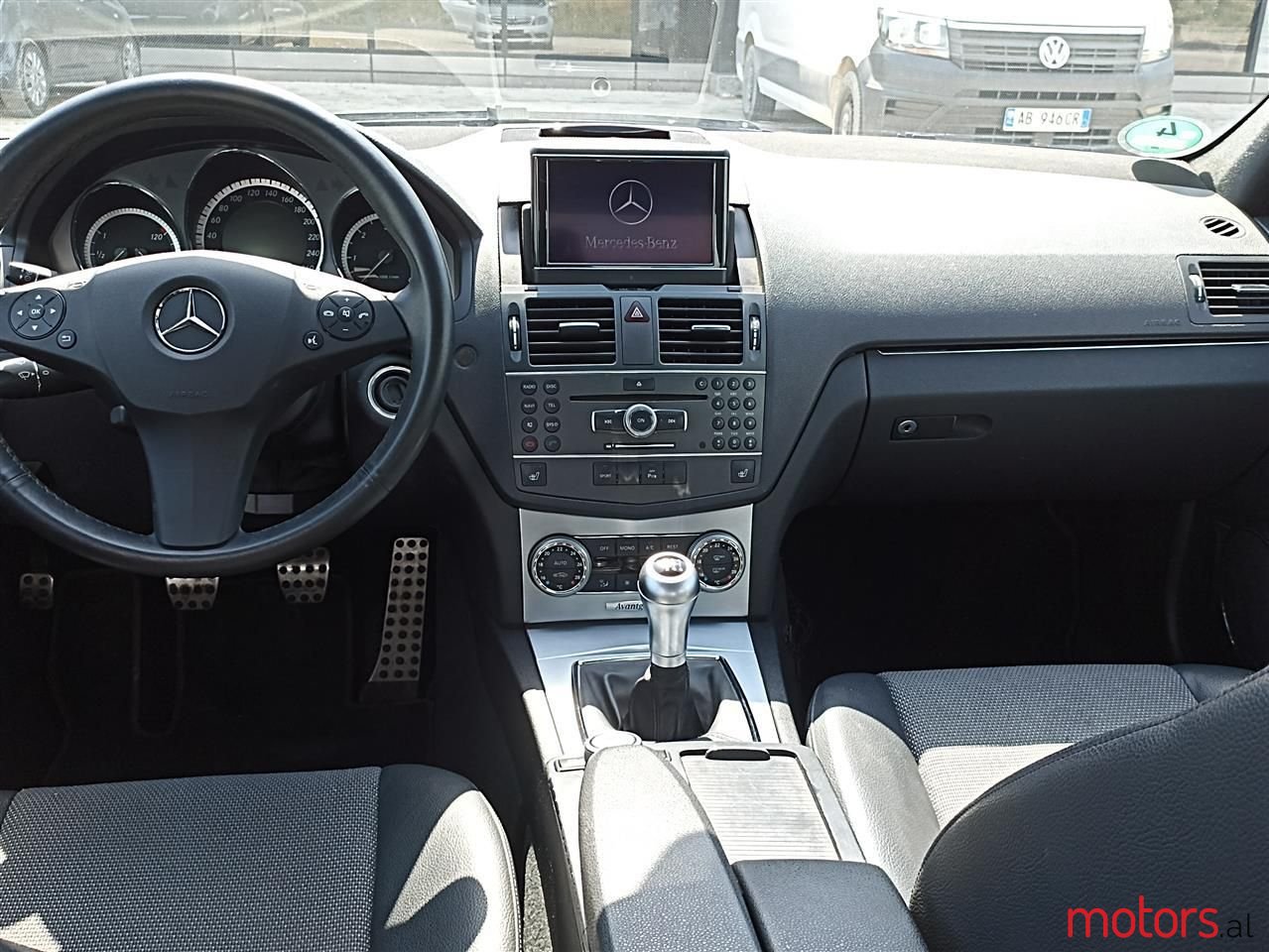 2011' Mercedes-Benz C 220 photo #4