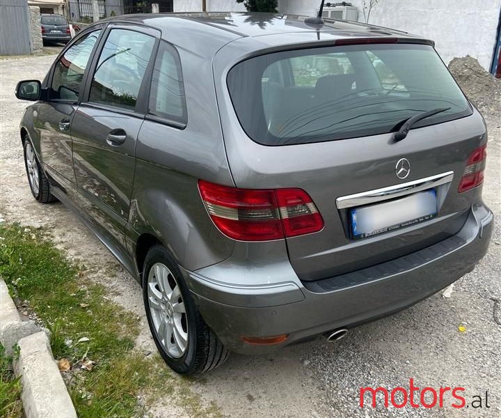 2008' Mercedes-Benz B 200 photo #3