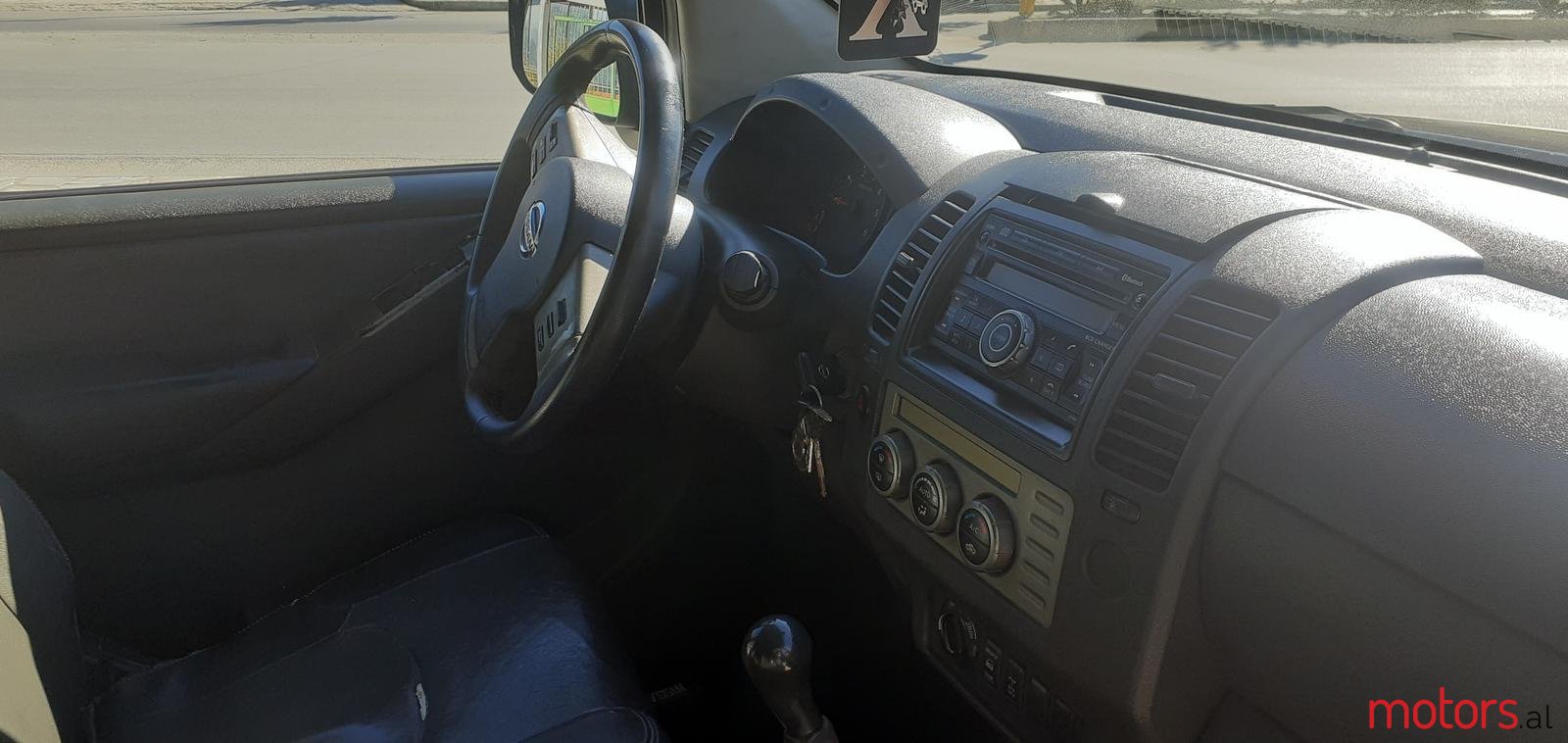 2008' Nissan Navara photo #4