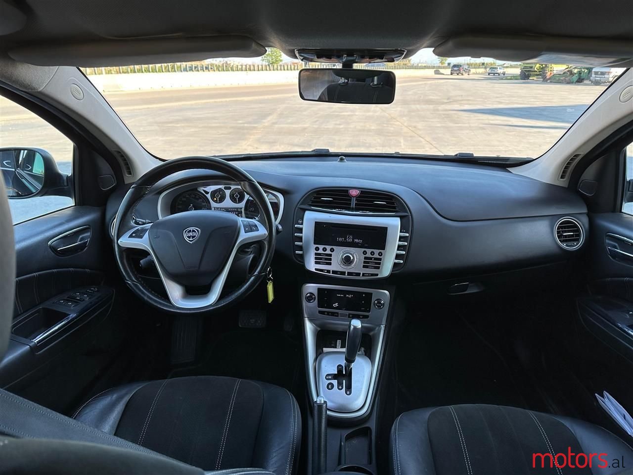 2013' Lancia Dedra photo #4