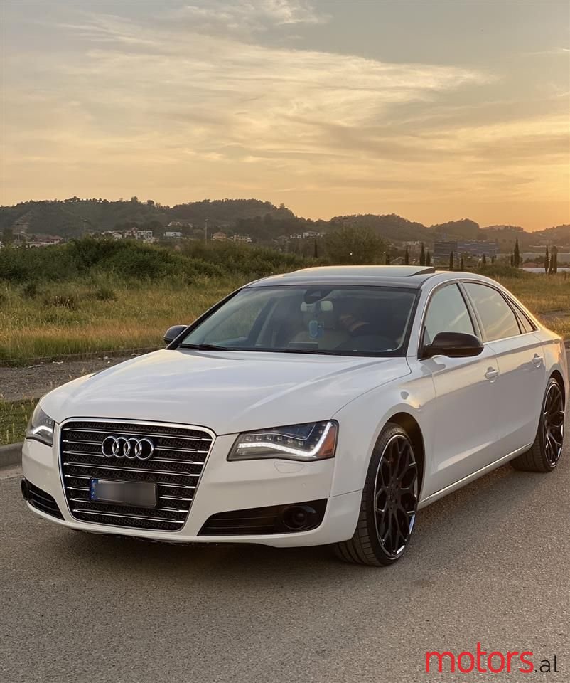 2011' Audi A8 photo #1