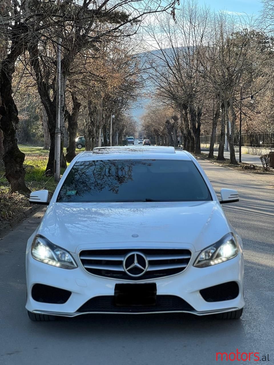 2016' Mercedes-Benz E 250 photo #1