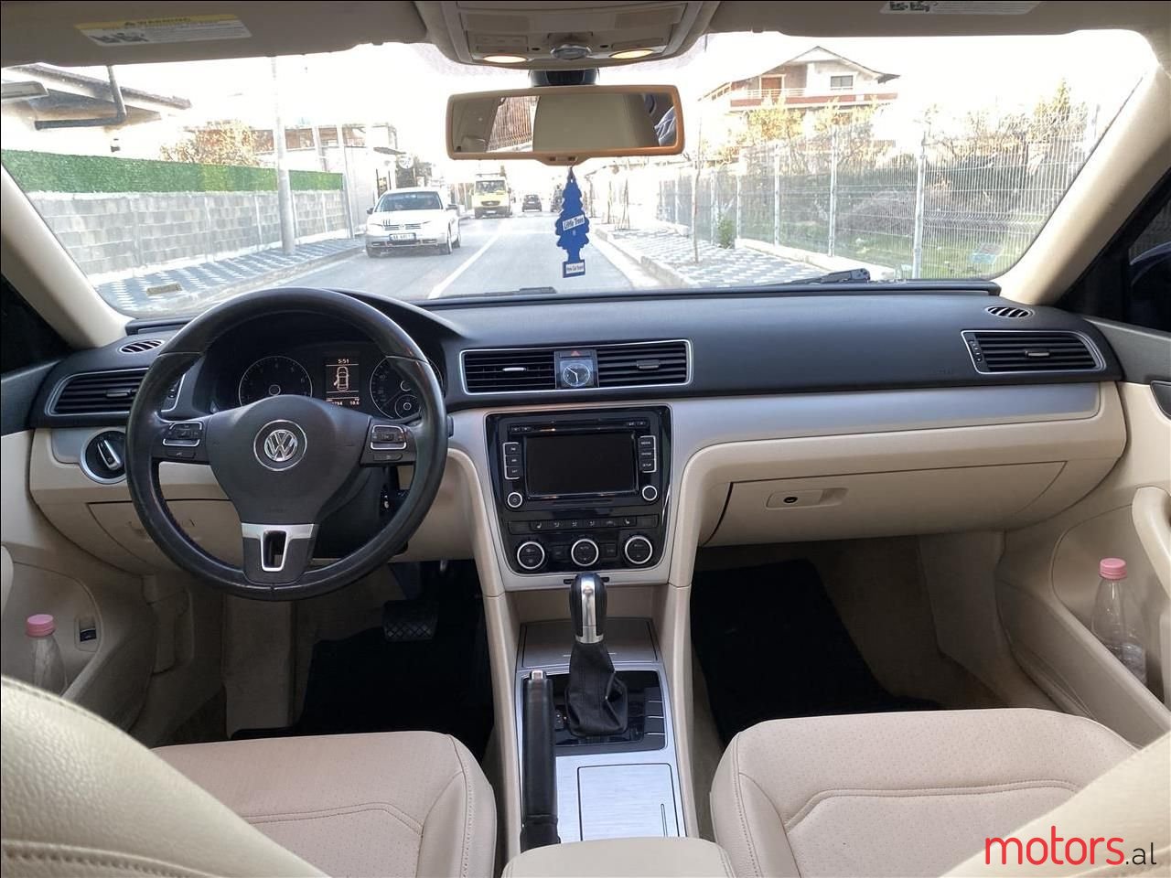 2012' Volkswagen Passat photo #6