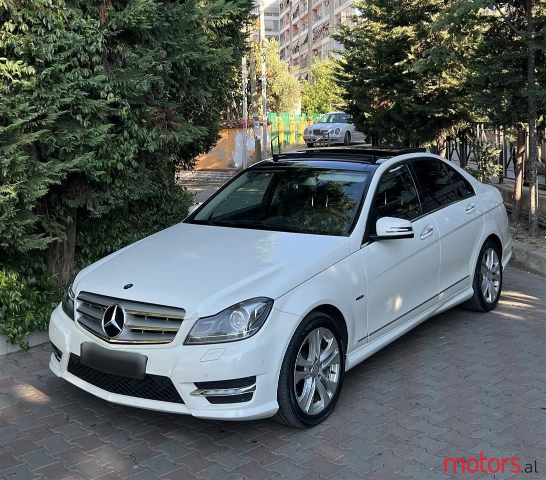 2012' Mercedes-Benz C 220 photo #6