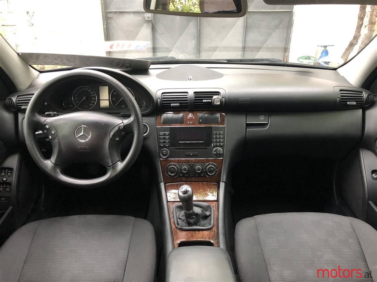 2006' Mercedes-Benz C 180 photo #2