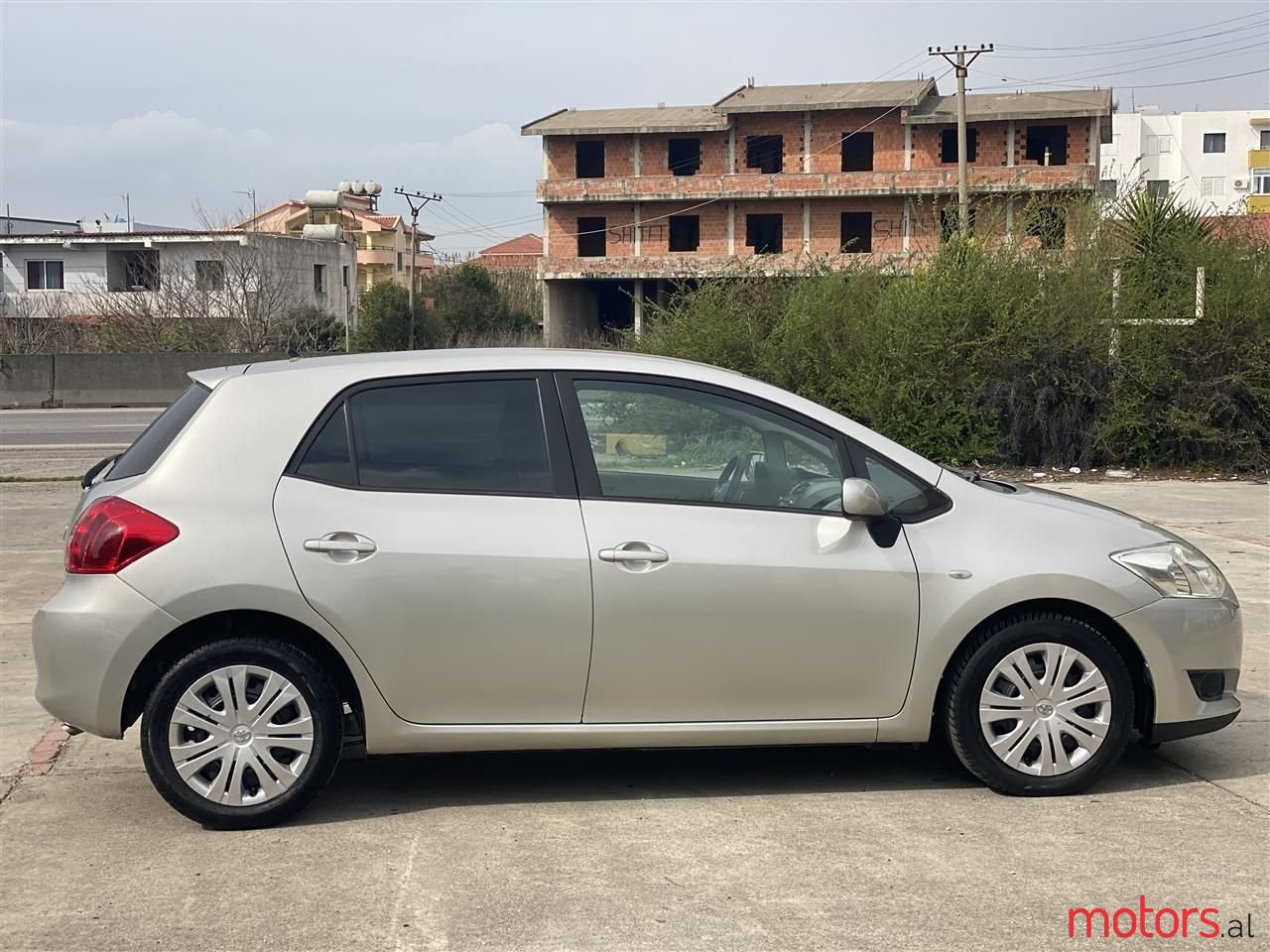 2008' Toyota Auris photo #4