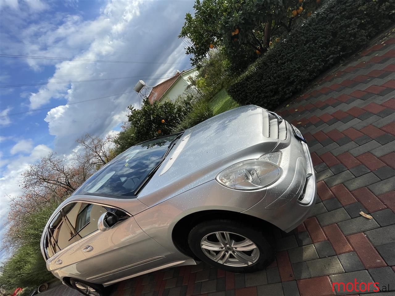 2008' Mercedes-Benz R 320 photo #1