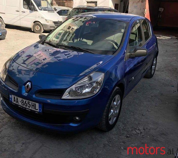 2006' Renault Clio photo #4