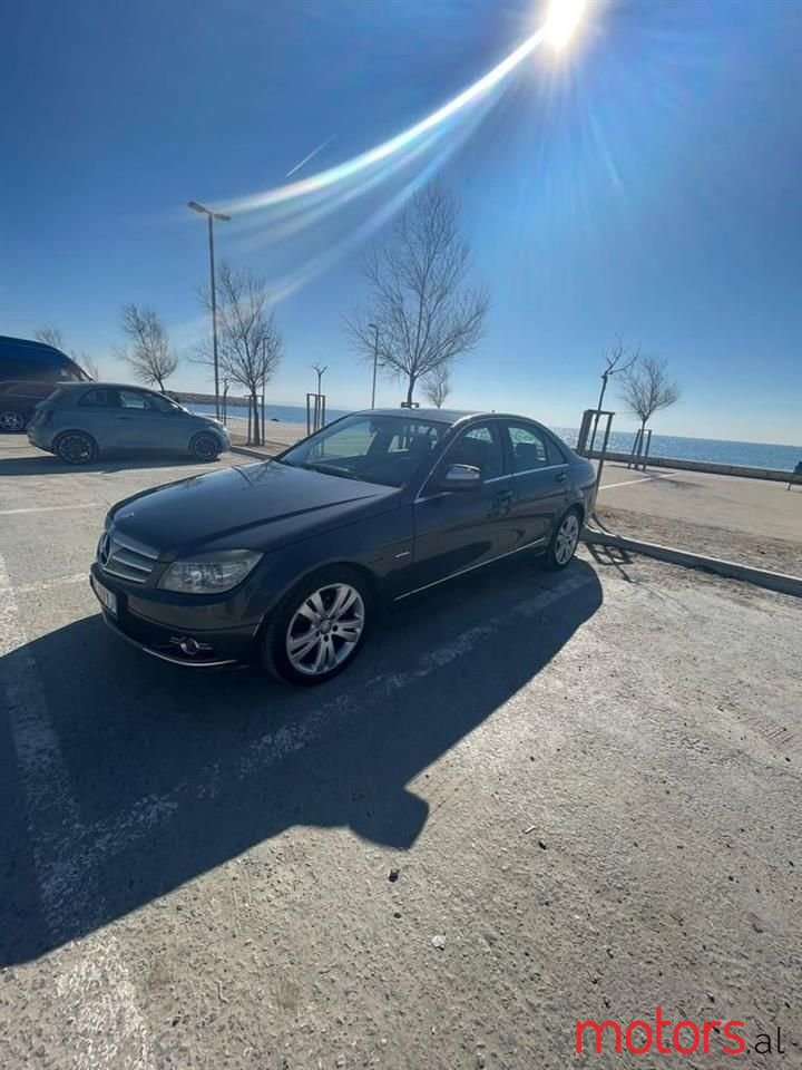 2008' Mercedes-Benz 200 photo #4