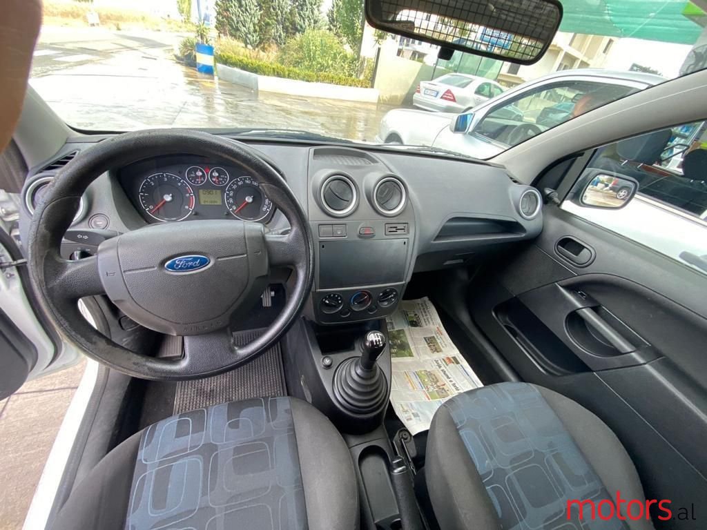 2008' Ford Fiesta photo #5