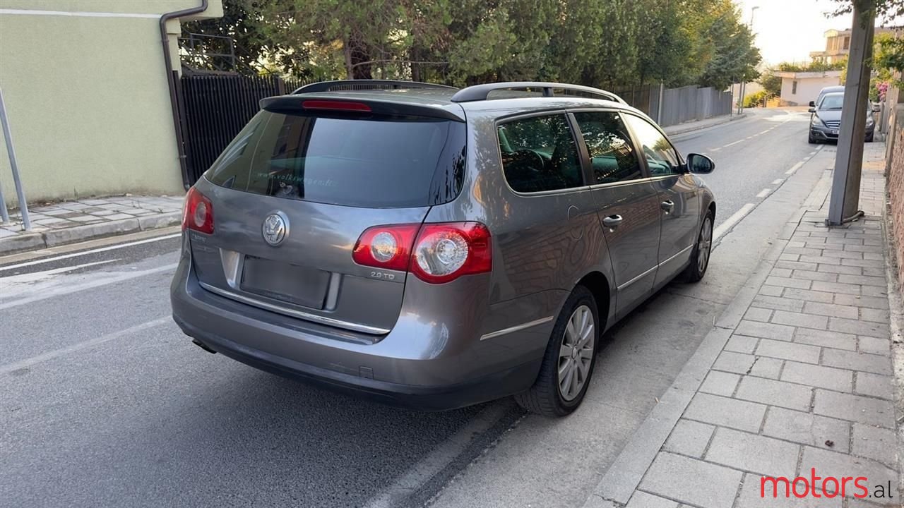 2006' Volkswagen Passat photo #2