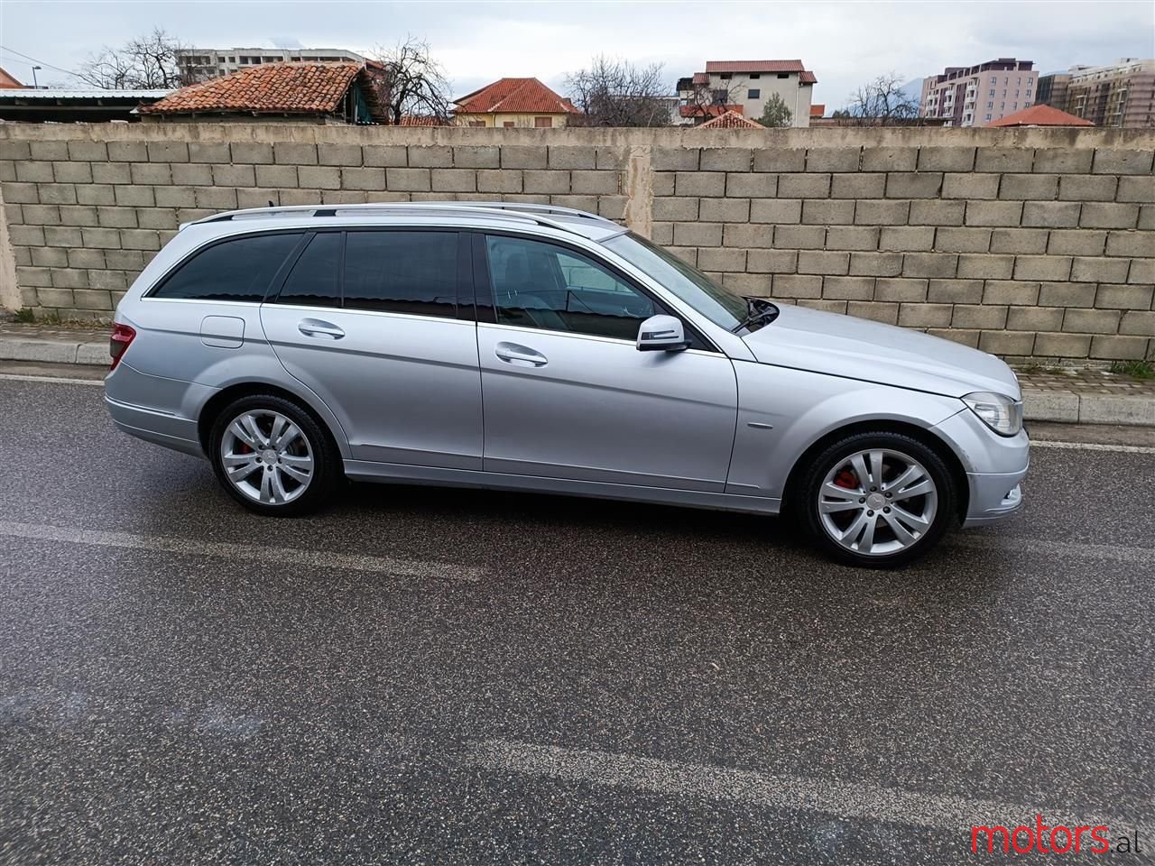 2010' Mercedes-Benz C 220 photo #3
