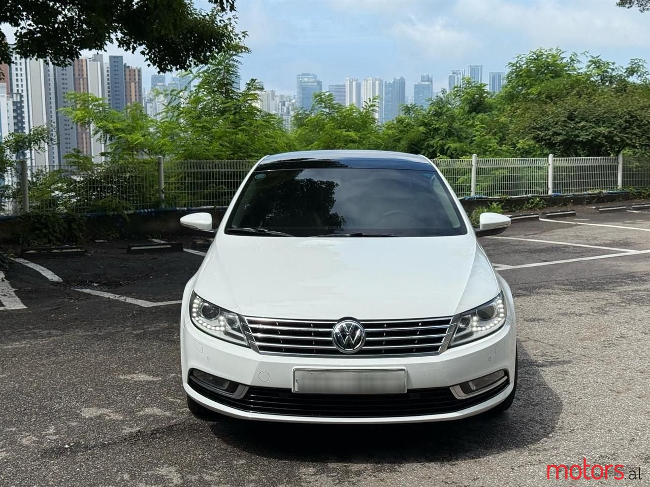 2016' Volkswagen Passat photo #4