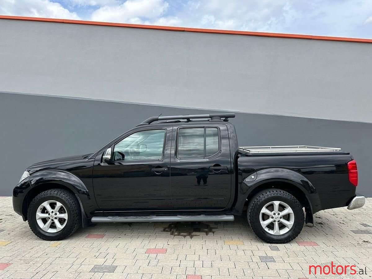 2011' Nissan Navara photo #6