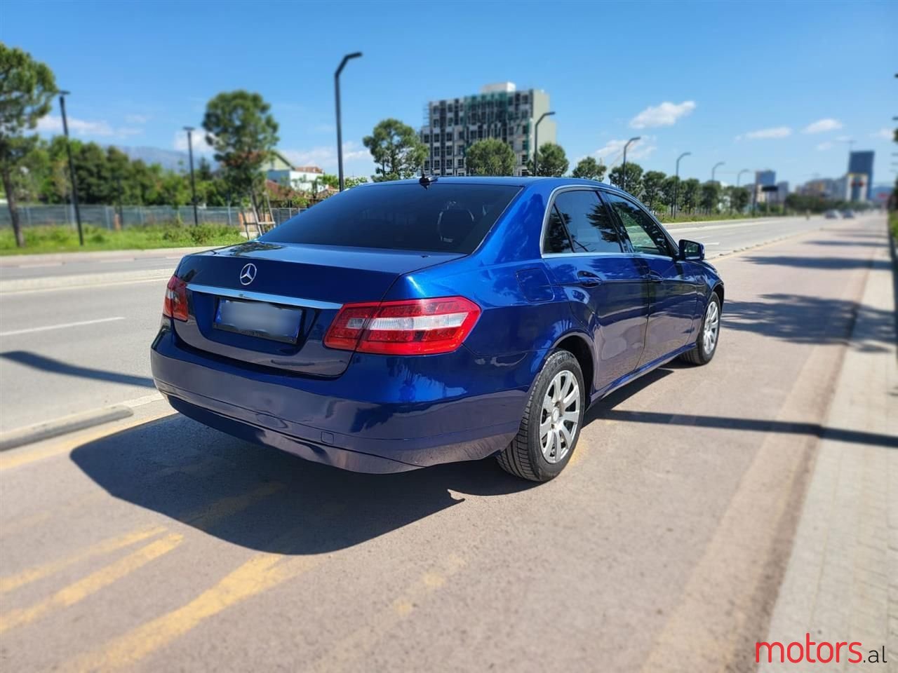 2012' Mercedes-Benz 220 photo #4