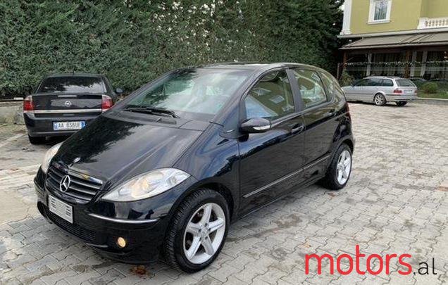 2008' Mercedes-Benz A 180 photo #1