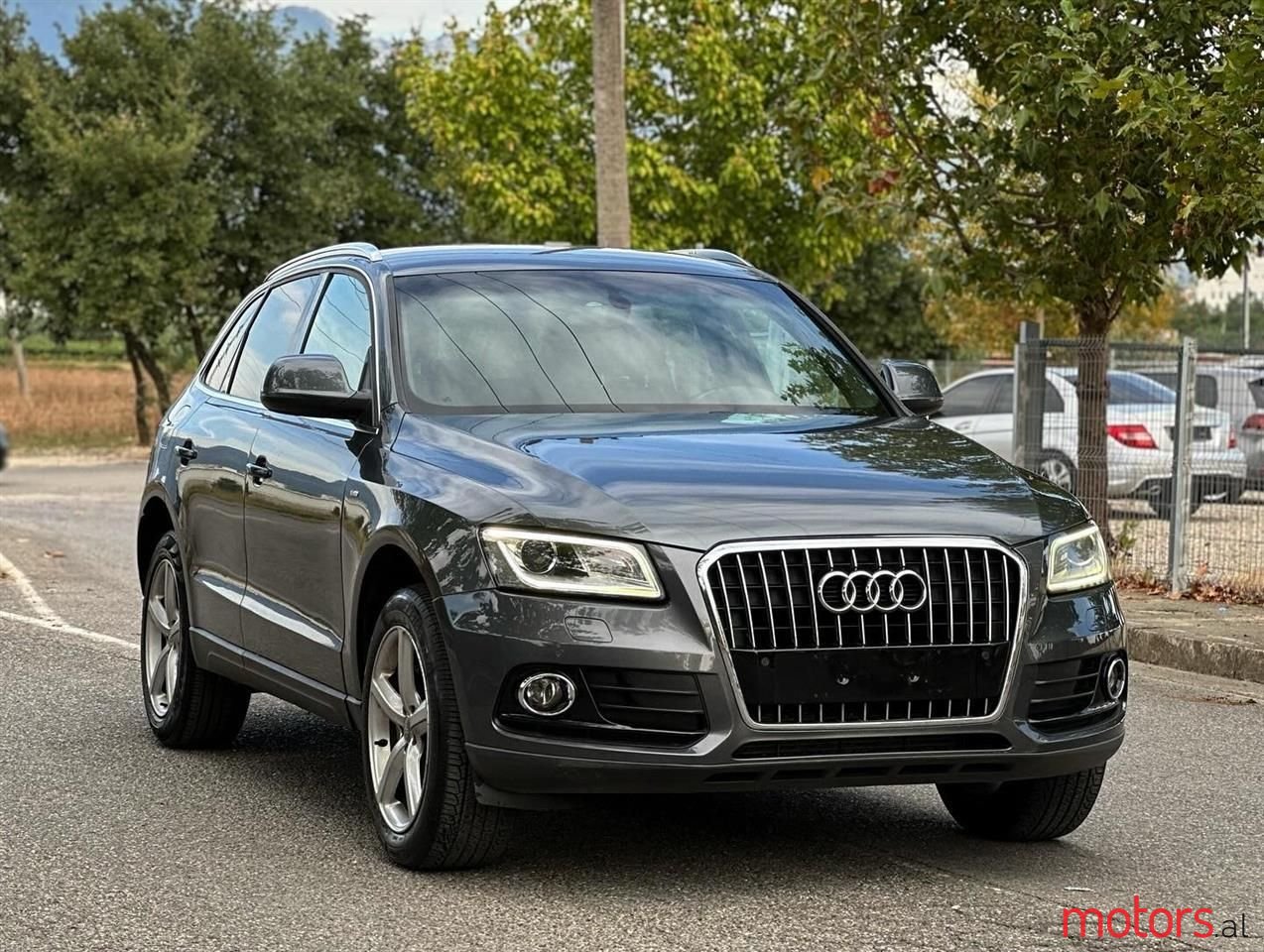 2012' Audi Q5 photo #1