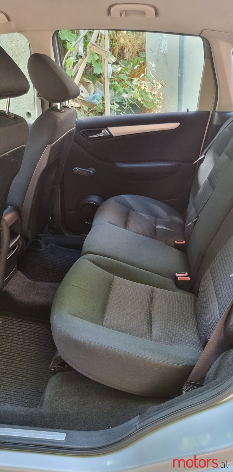 2007' Mercedes-Benz B 180 photo #6