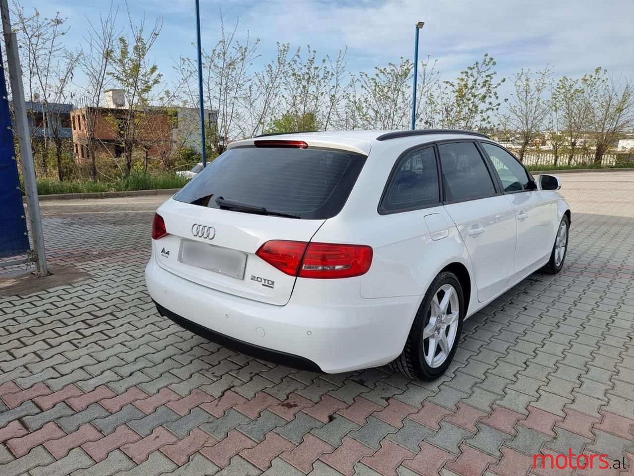 2010' Audi A4 photo #5