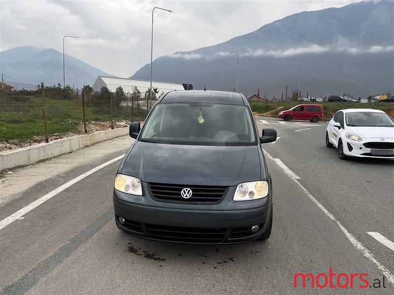 2010' Volkswagen Caddy photo #4