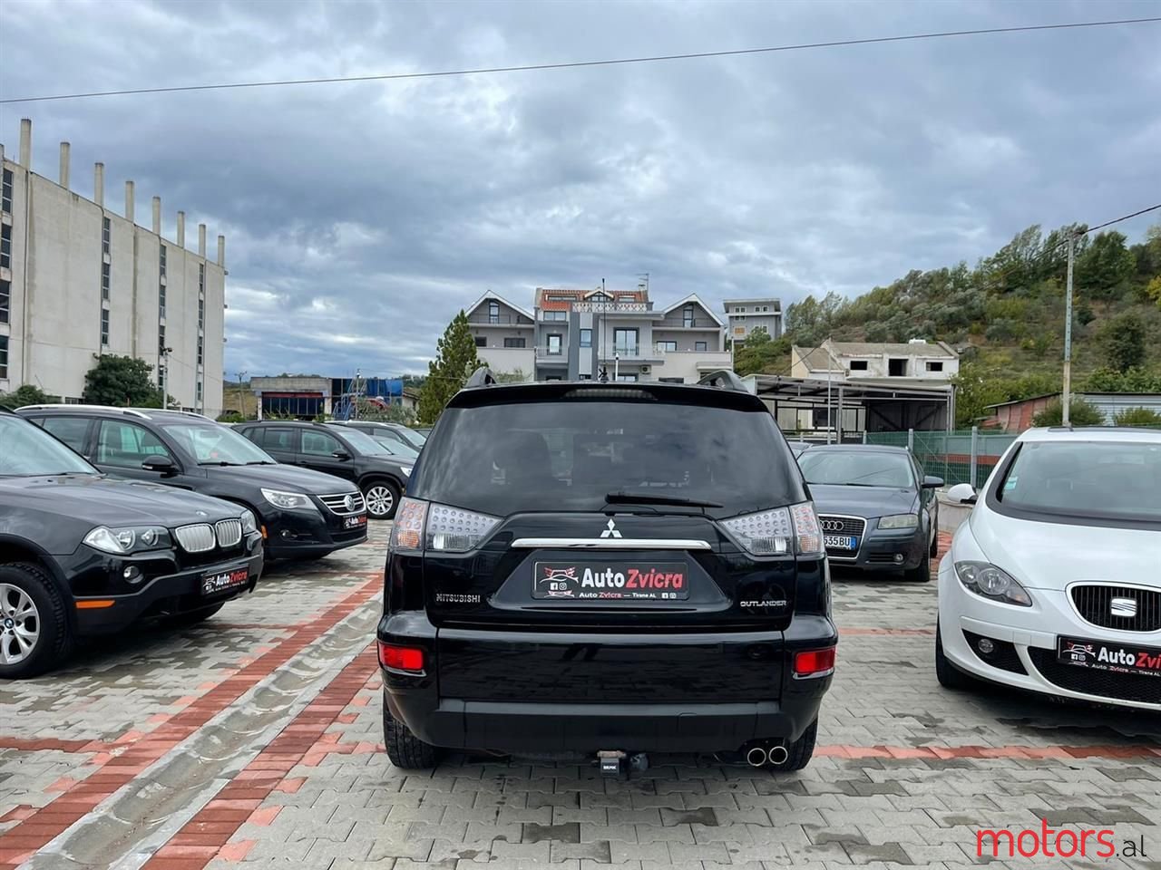 2011' Mitsubishi Outlander photo #5