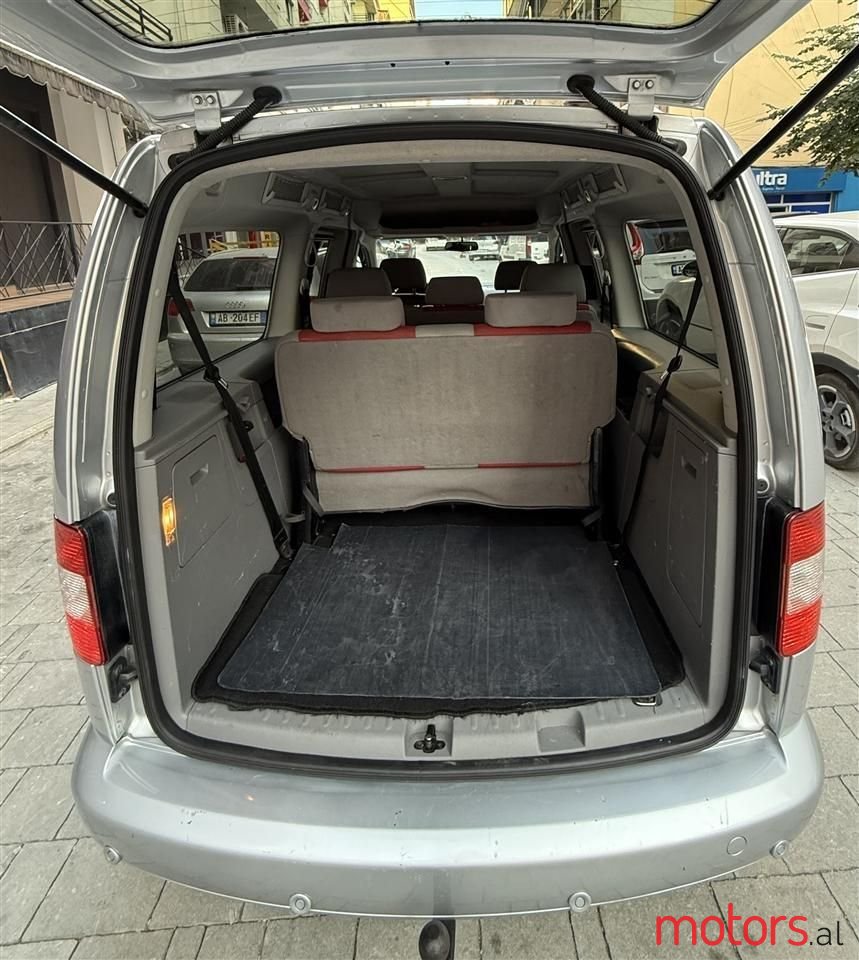 2008' Volkswagen Caddy photo #5