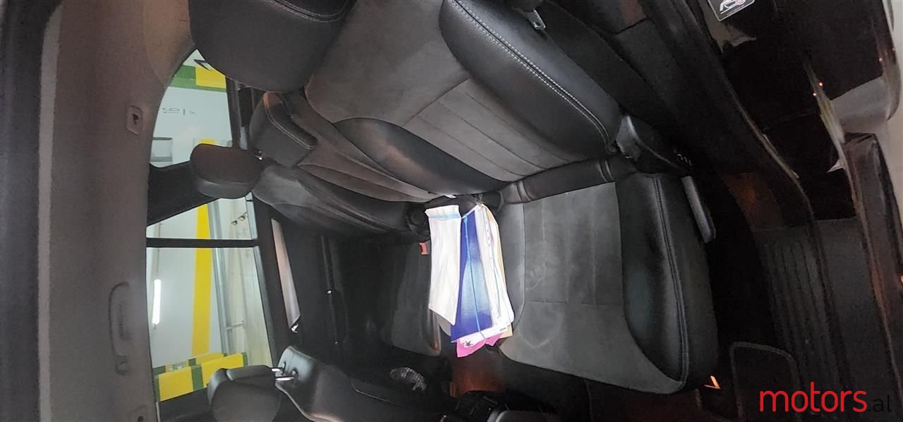 2007' Mercedes-Benz R 320 photo #4