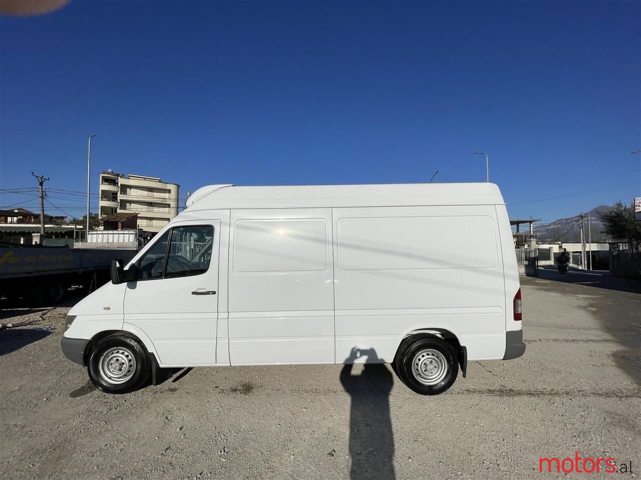 2006' Mercedes-Benz Sprinter photo #1