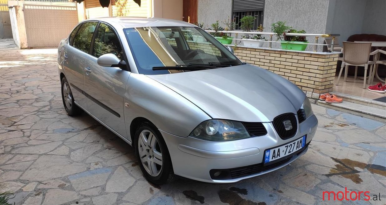 2006' SEAT Cordoba photo #1