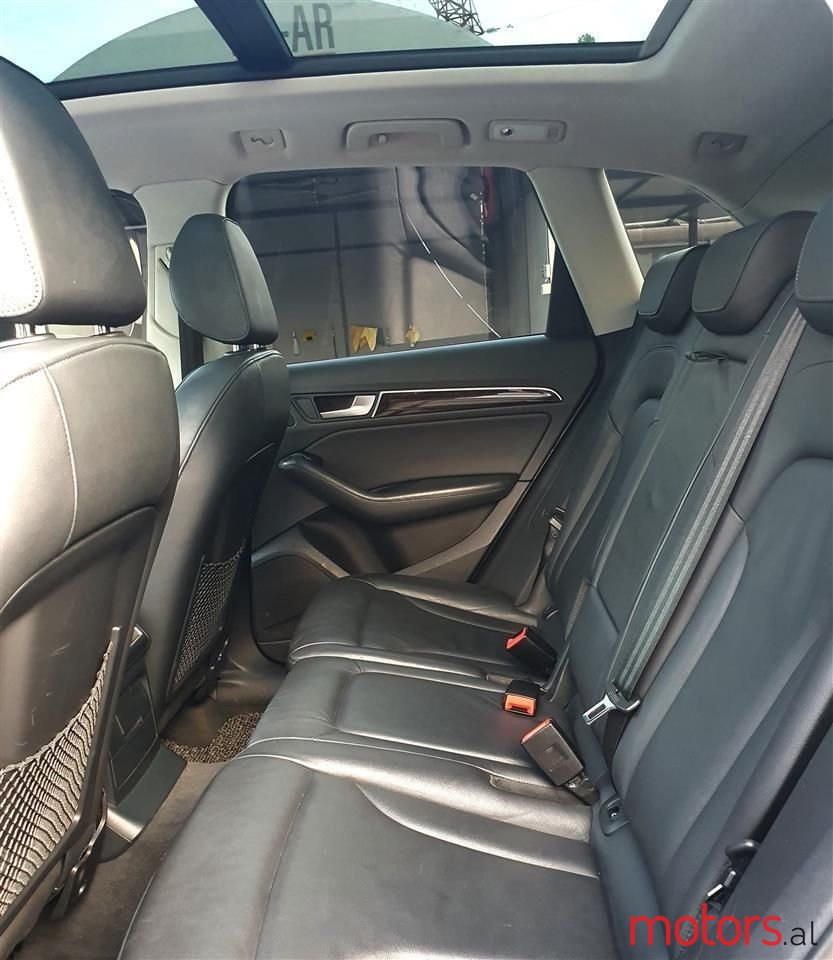 2013' Audi Q5 photo #5