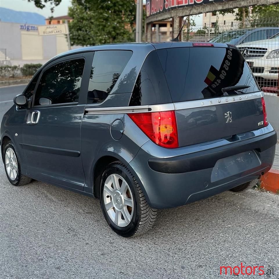 2006' Peugeot 1007 photo #6