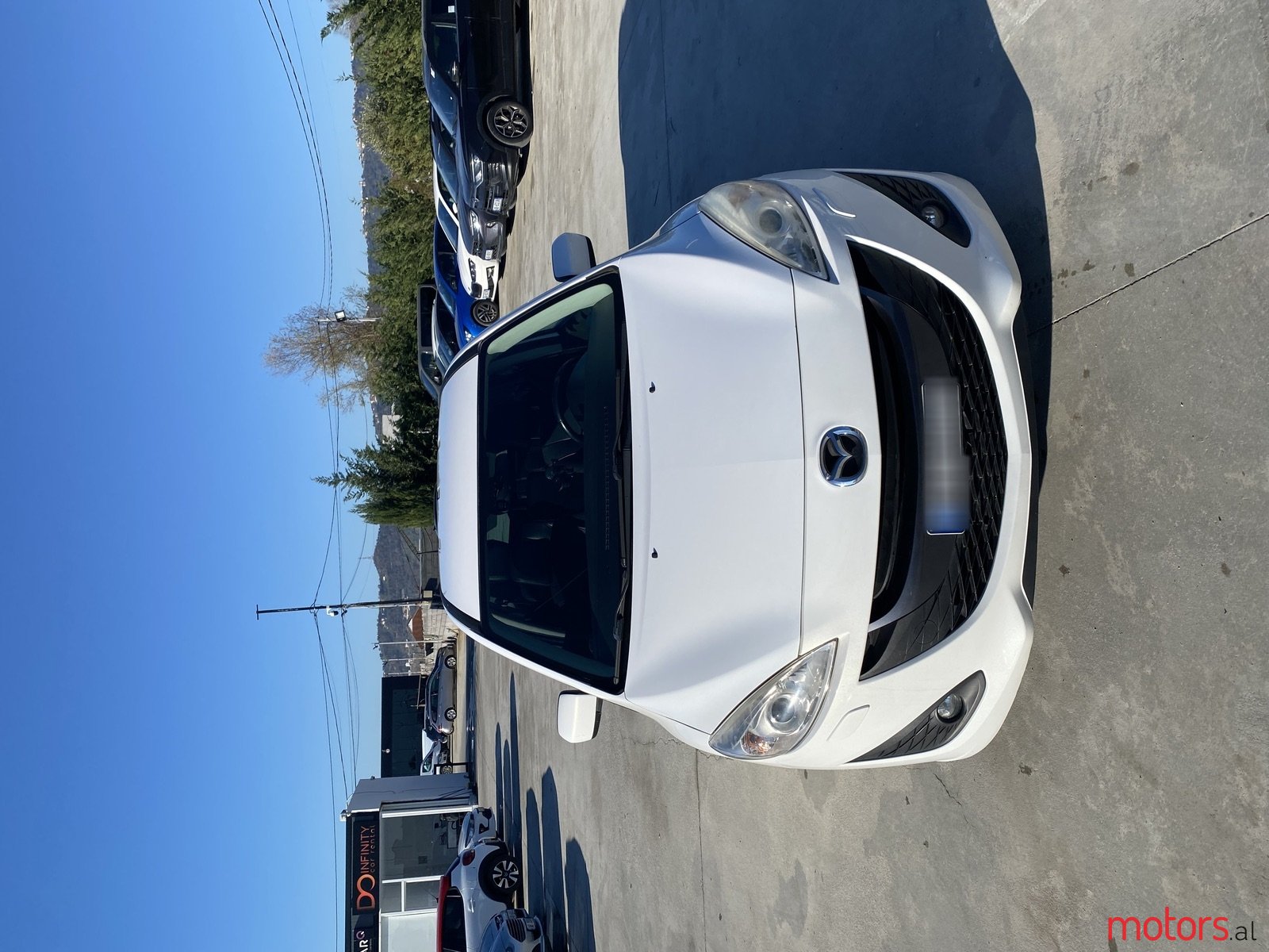 2011' Mazda 5 photo #2