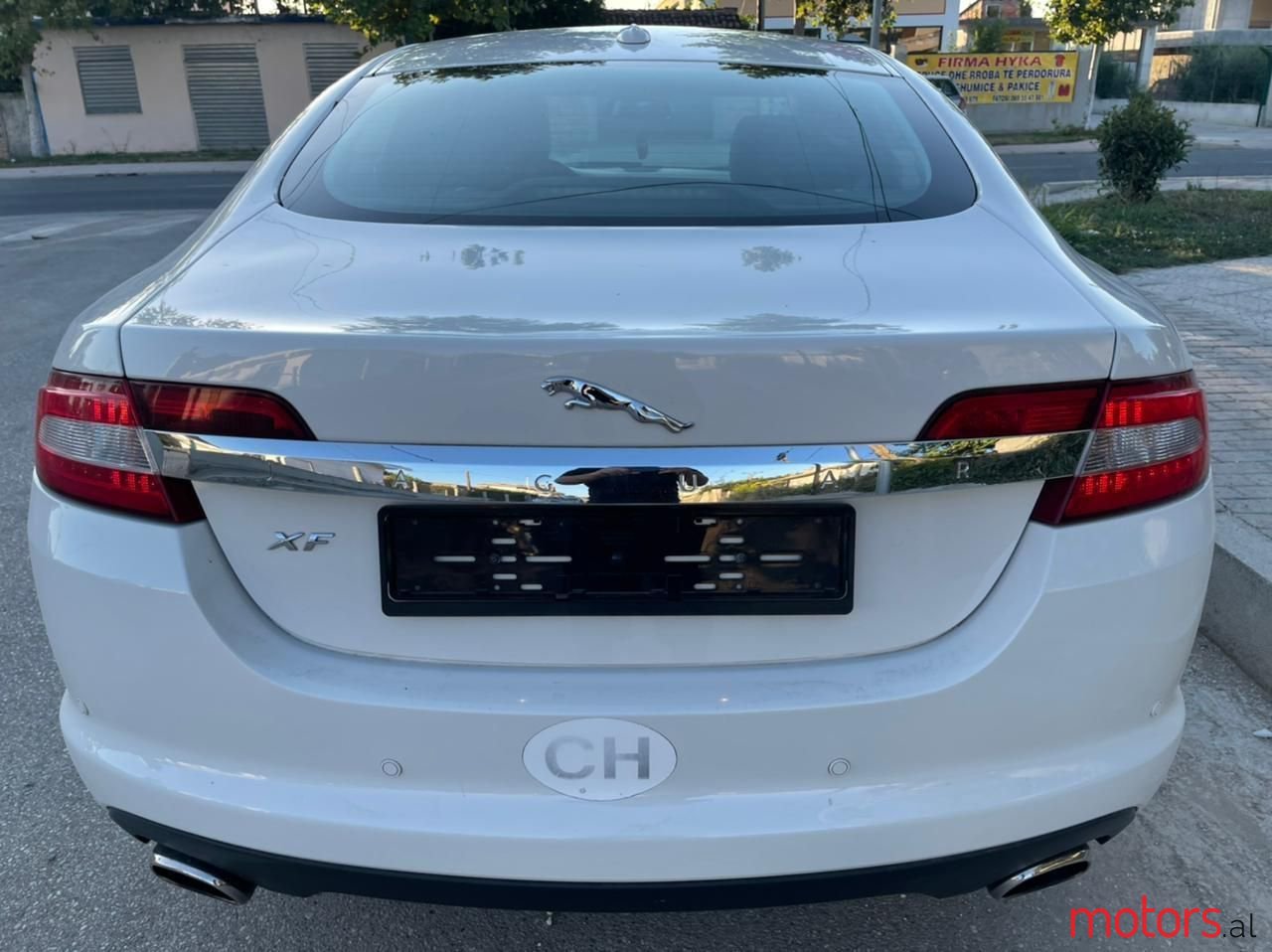 2008' Jaguar XF photo #2