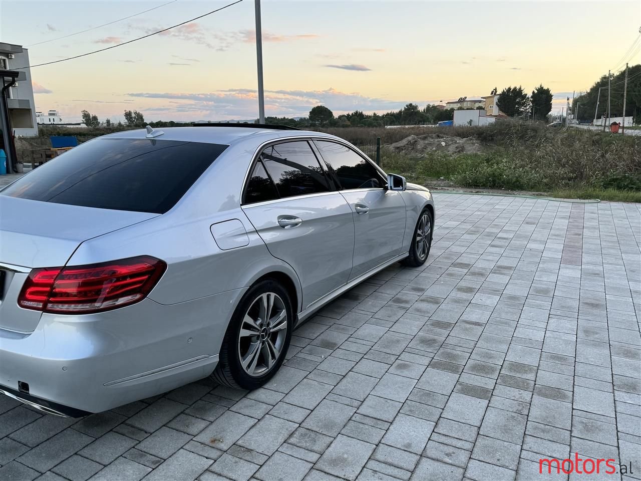 2014' Mercedes-Benz E 220 photo #4