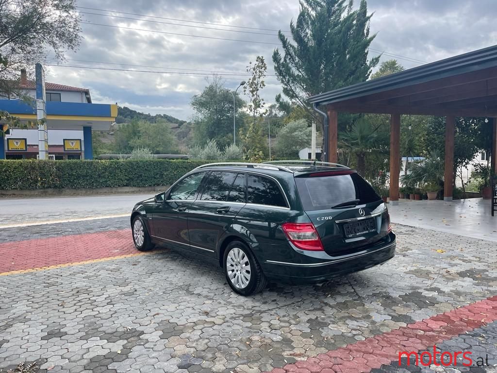 2010' Mercedes-Benz C 200 photo #2