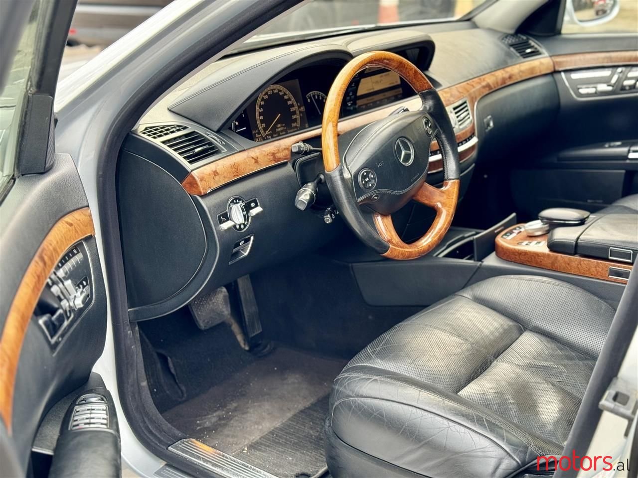 2006' Mercedes-Benz S 350 photo #2