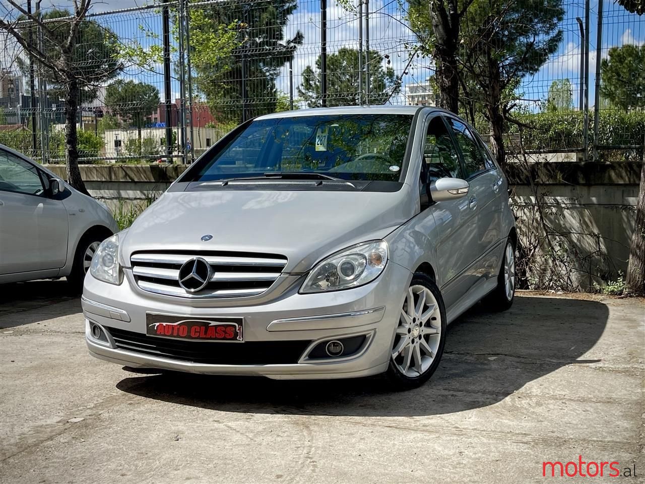 2008' Mercedes-Benz B 200 photo #2