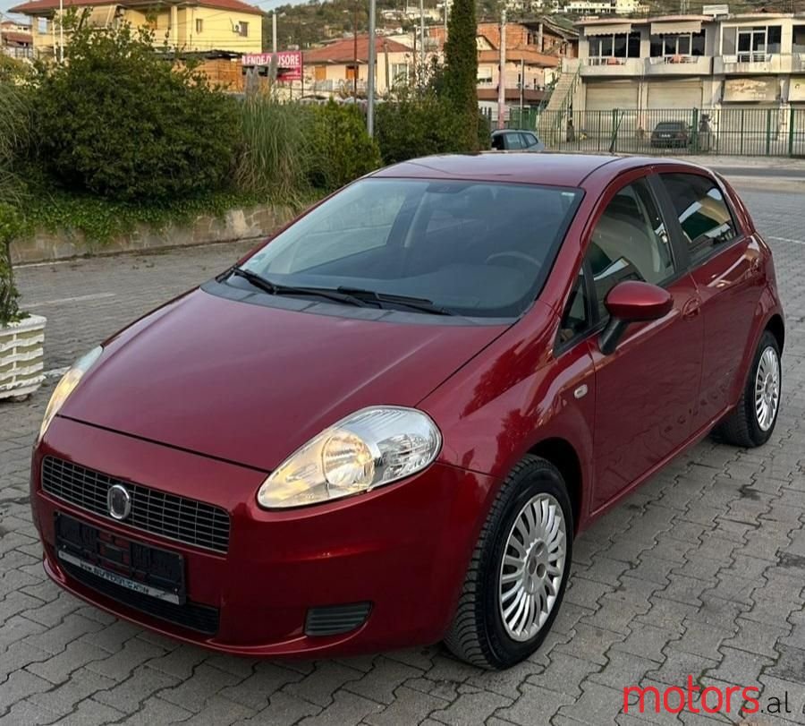 2008' Fiat Grande Punto photo #6