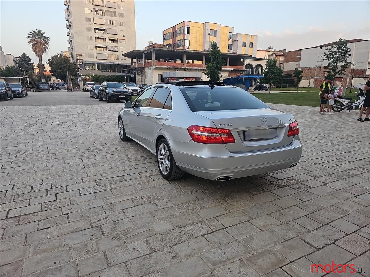 2013' Mercedes-Benz 220 photo #3