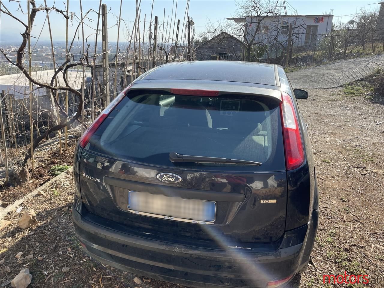 2006' Ford Focus photo #4